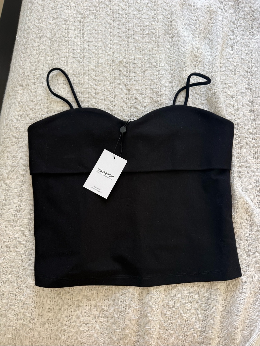 LNA Amos Black Top
